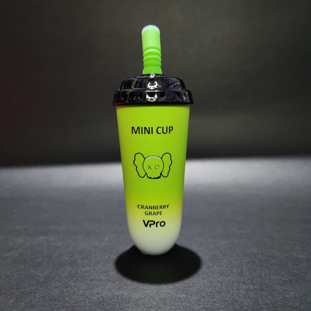 MINI CUP VPRO 6800PUFFS Vapormaniak