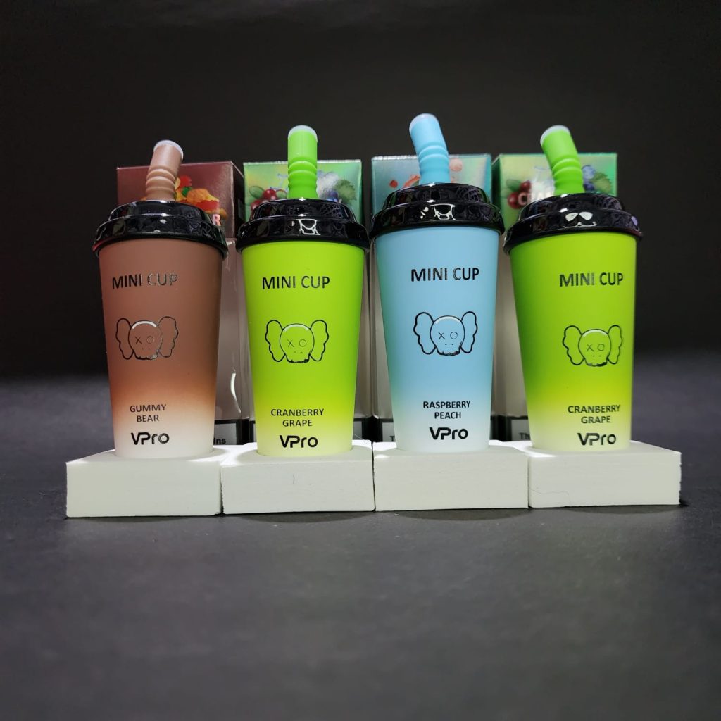 MINI CUP VPRO 6800PUFFS Vapormaniak